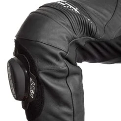 RST Tractech Evo 4 Leather Trousers CE - Black 9 RST Tractech Evo 4 Leather Trousers CE - Black -Motorcycle Clothing Store rst tractech evo 4 leather trousers ce black getgearedshop 4